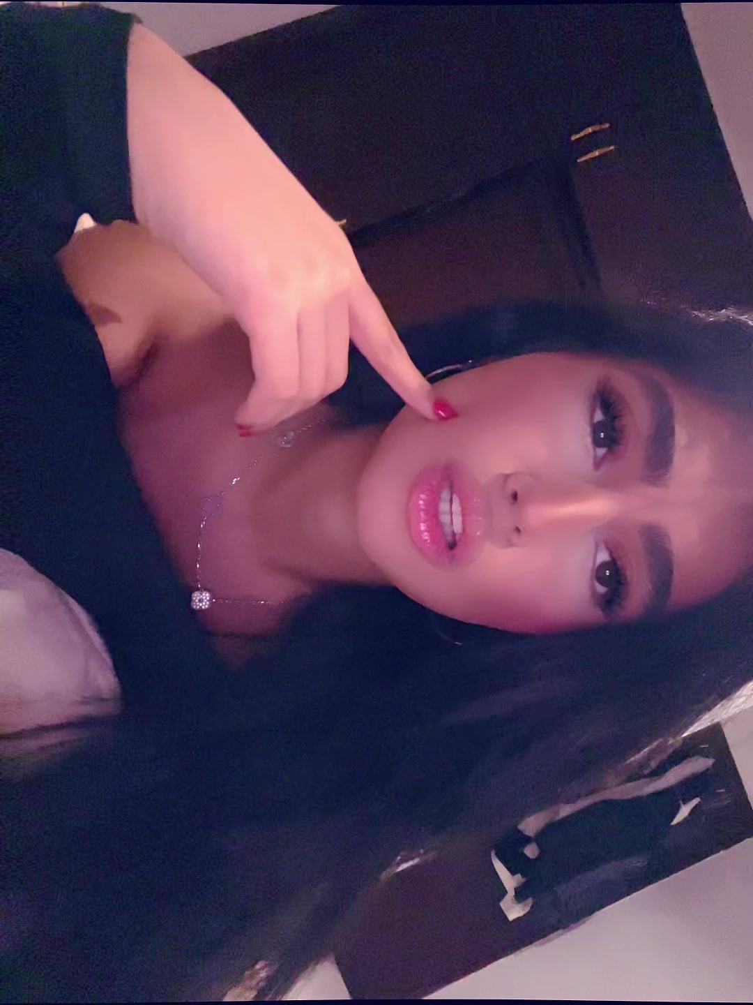 @Theonefatemeh