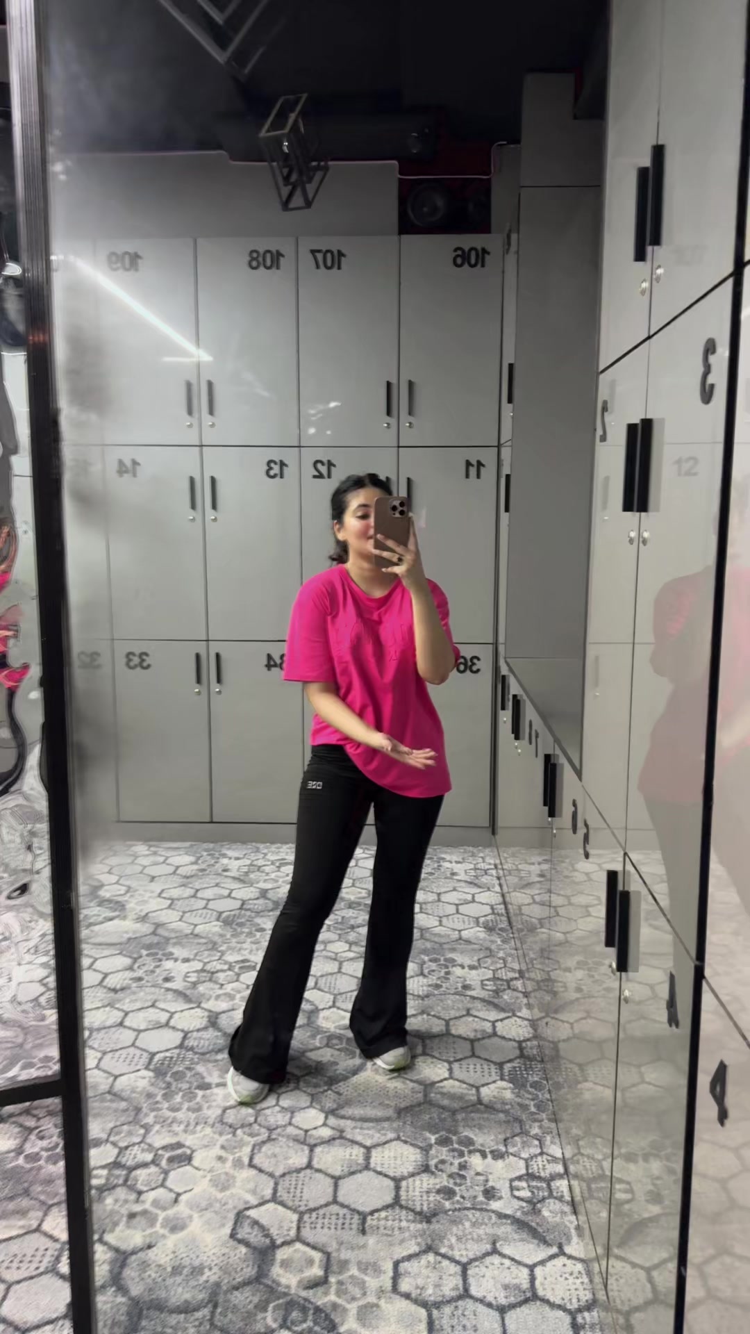 @Sana Hashmi