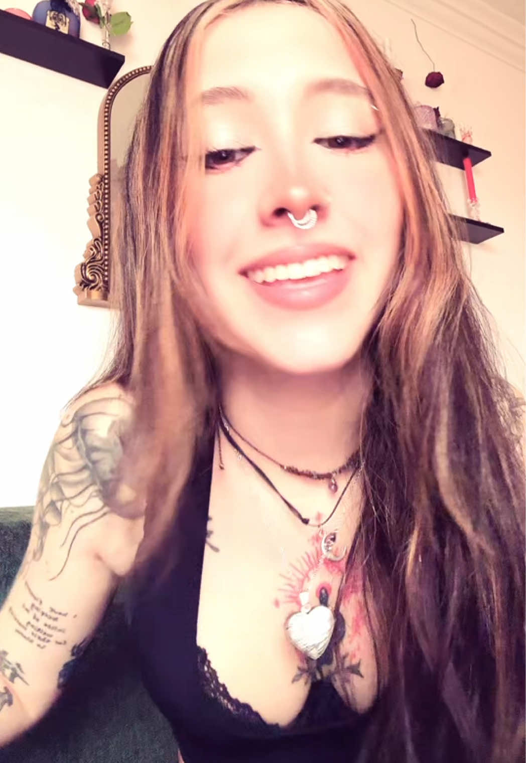 @_redragonblush_