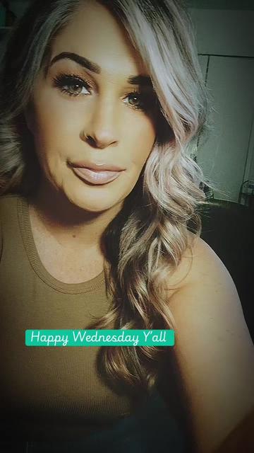 @Melliethegirlnextdoor