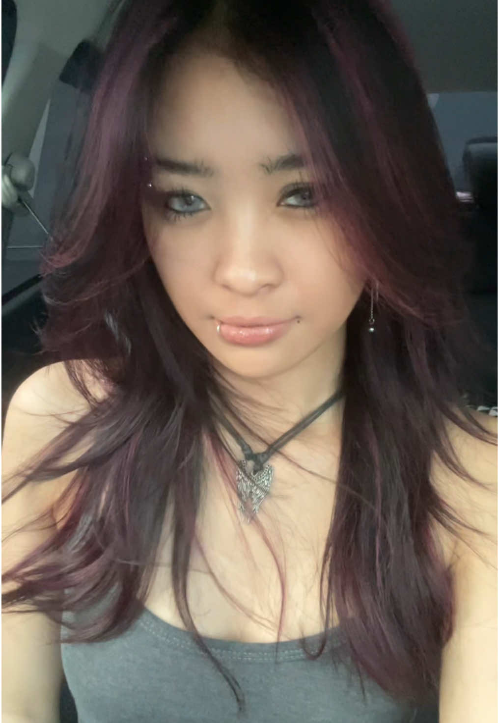 @bella
