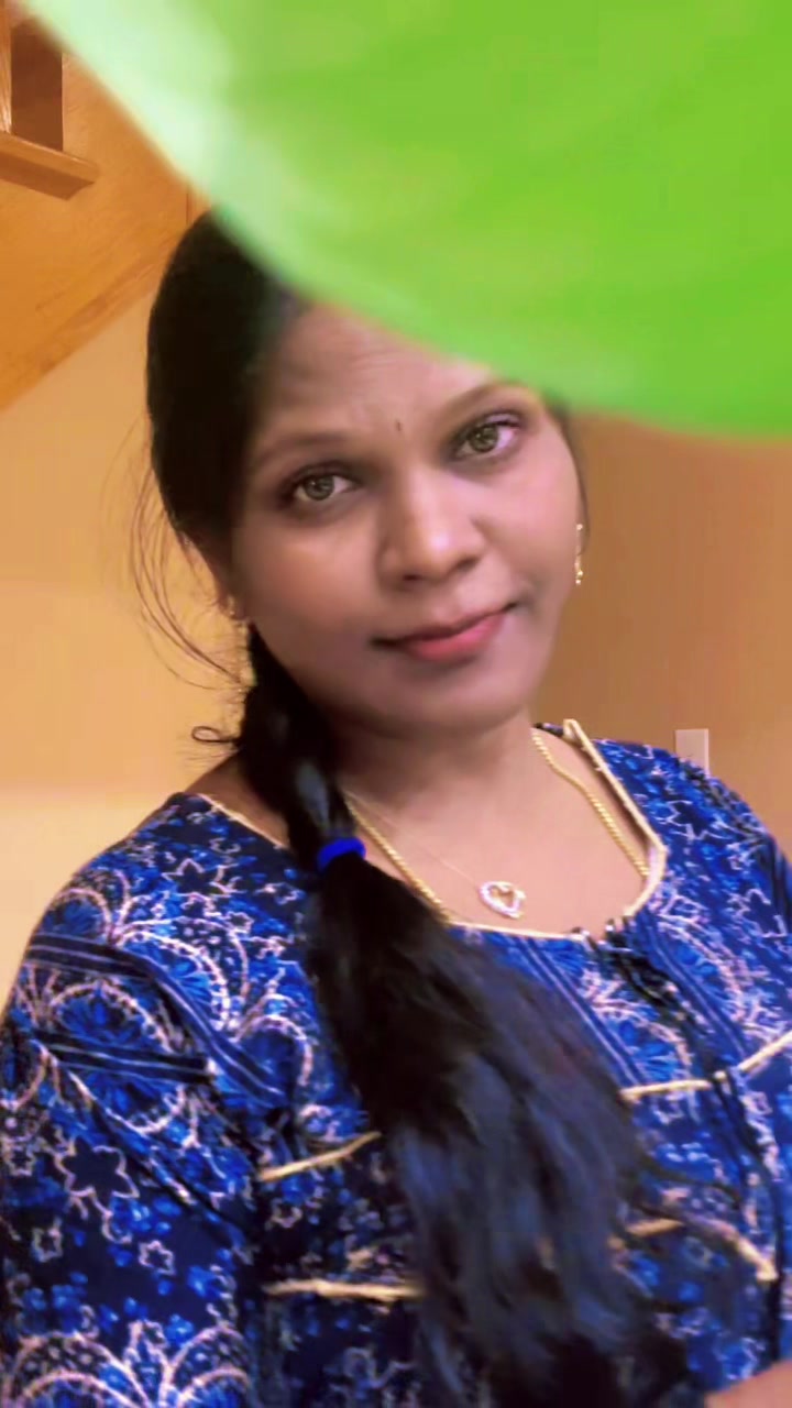 @GaYaThRI❤️ MaNiKAnDaN ❤️🇨🇦☃️