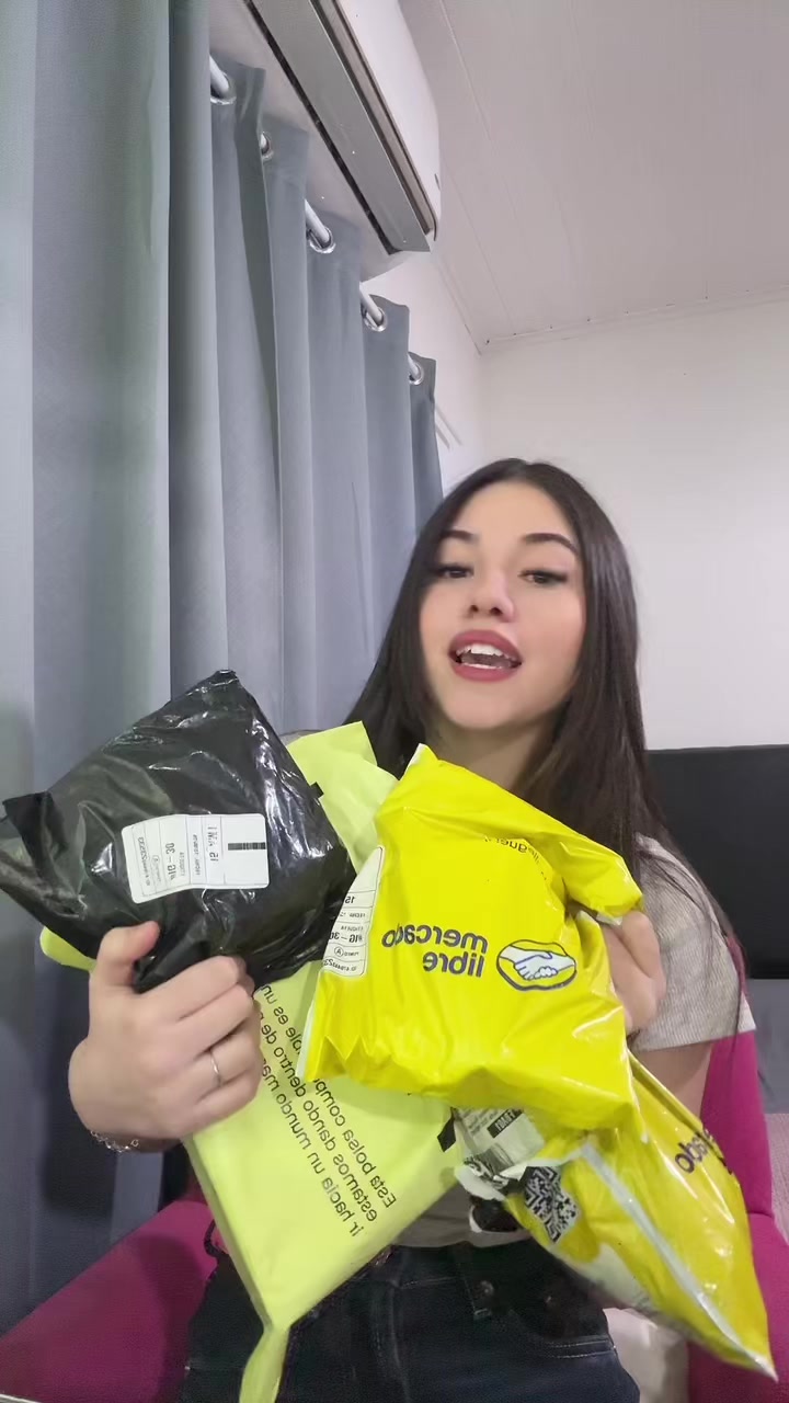 @Nicole
