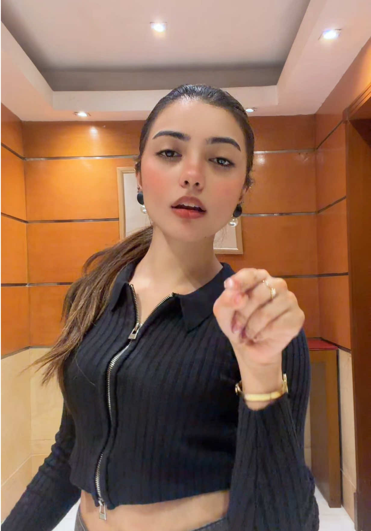 @fatima_meharrr