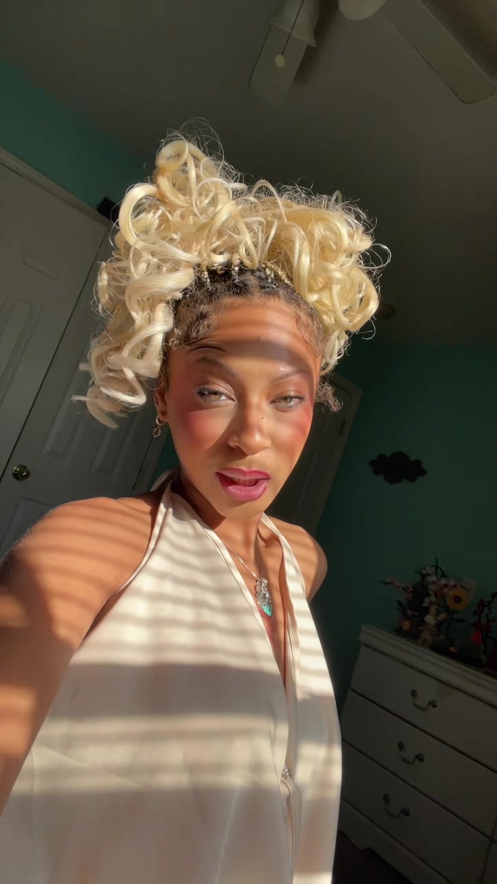 @K.KINGG12