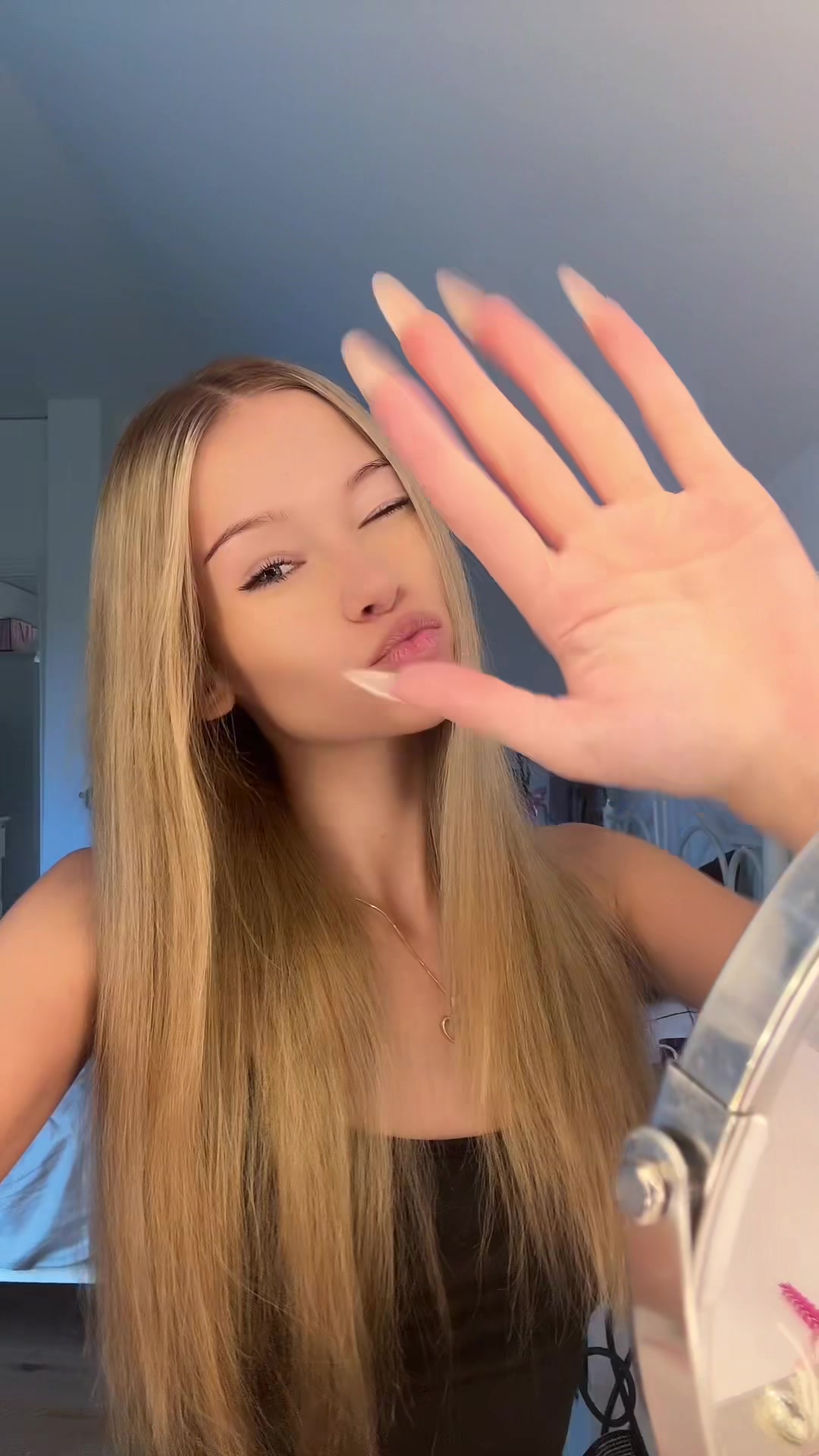 @fiolcia_