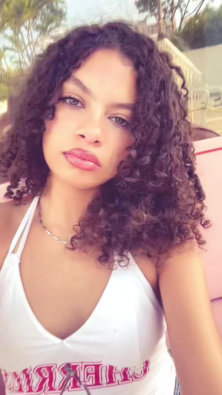 @ilovekeiry