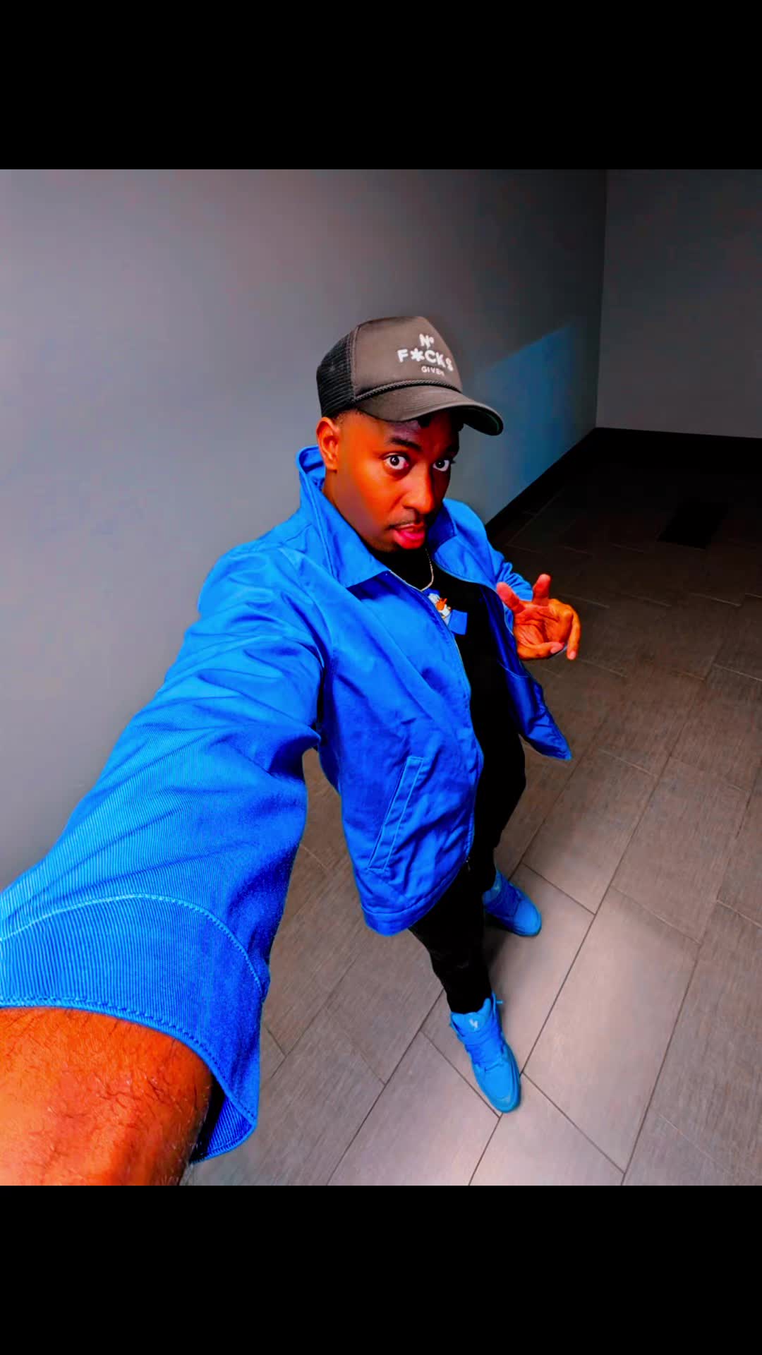 @Kingofheartzz_