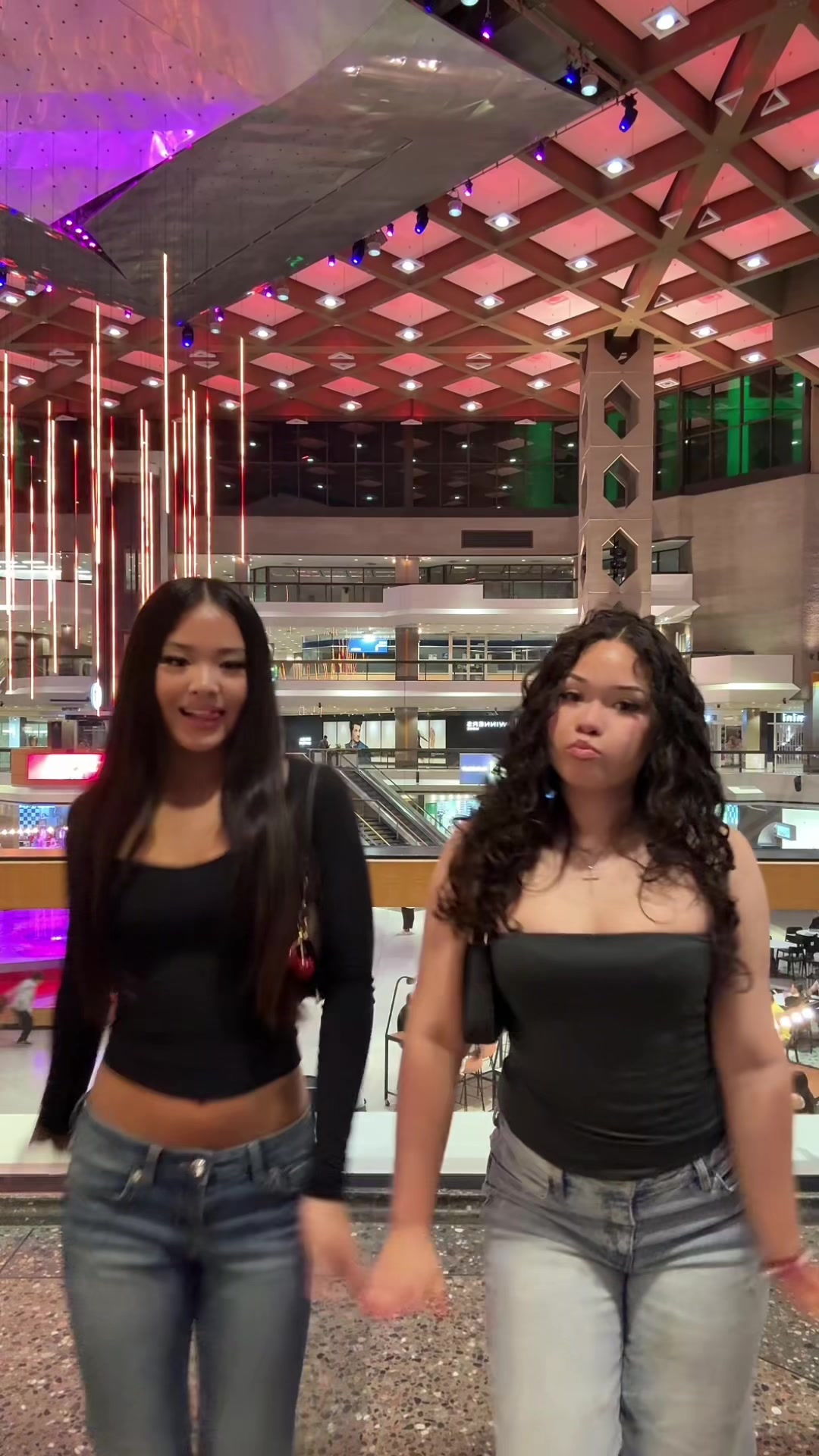 @Liv