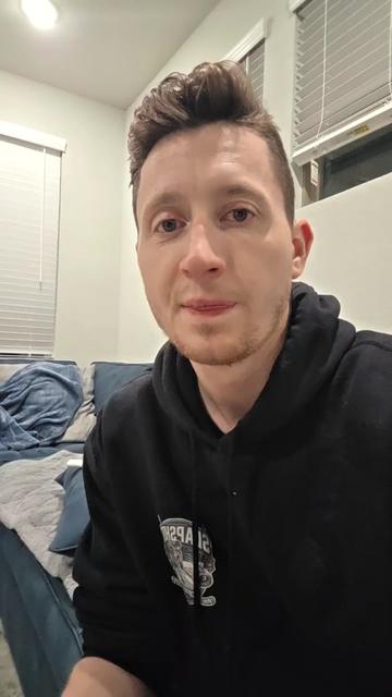 @ImAHockeyGuy