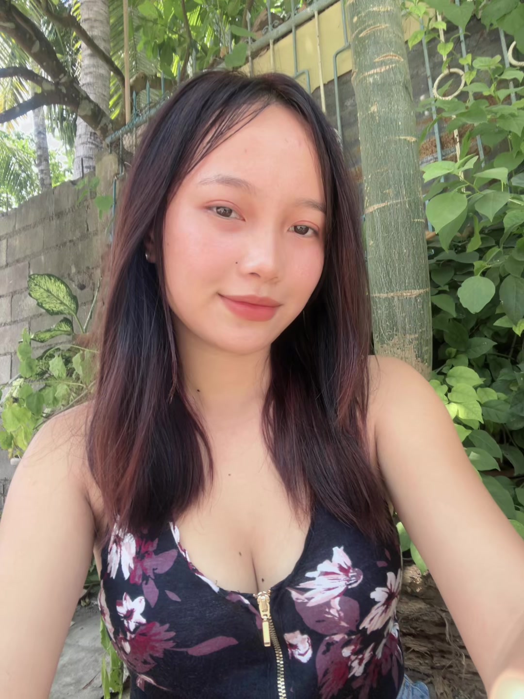 @Dimple💋