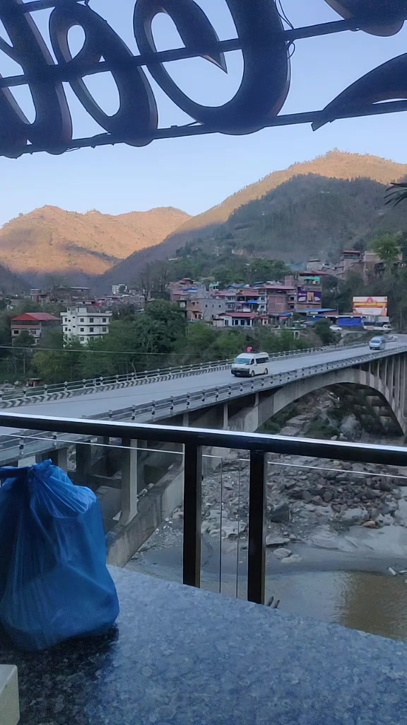 @Mr_Sheeraz 🇵🇰❤️🇳🇵