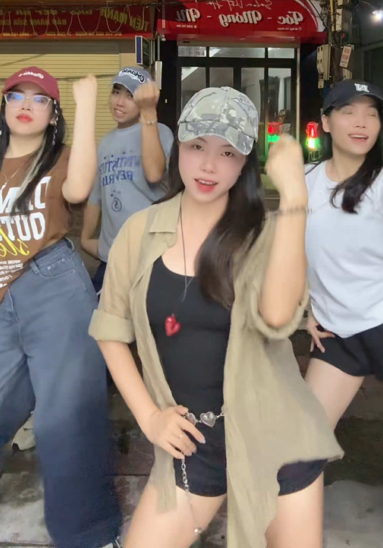@bảo nh&ograve;ng nhọc 🙂&zwj;&harr;️