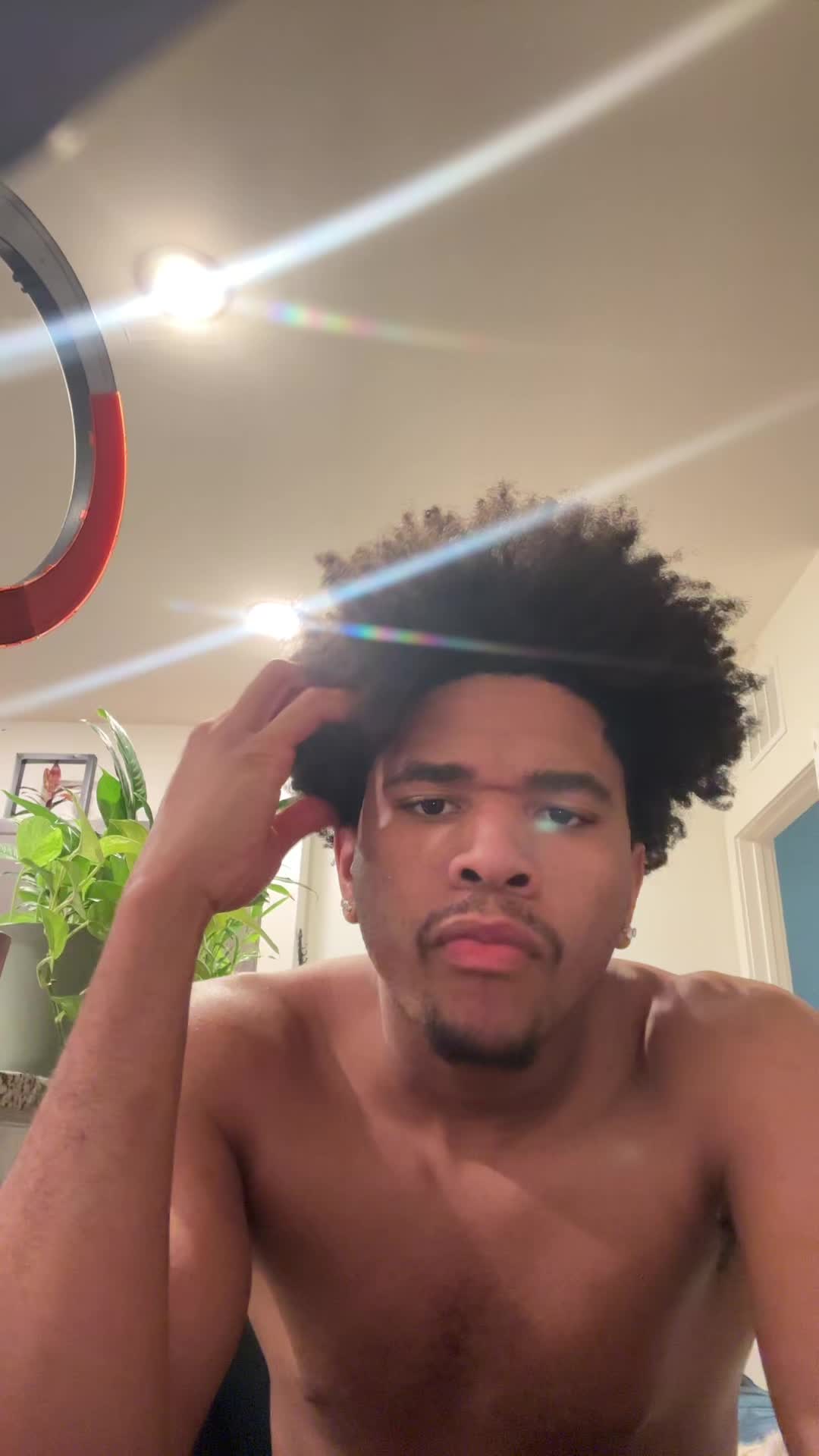 @Omereo