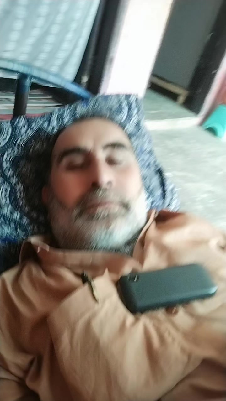 @UMar zeb
