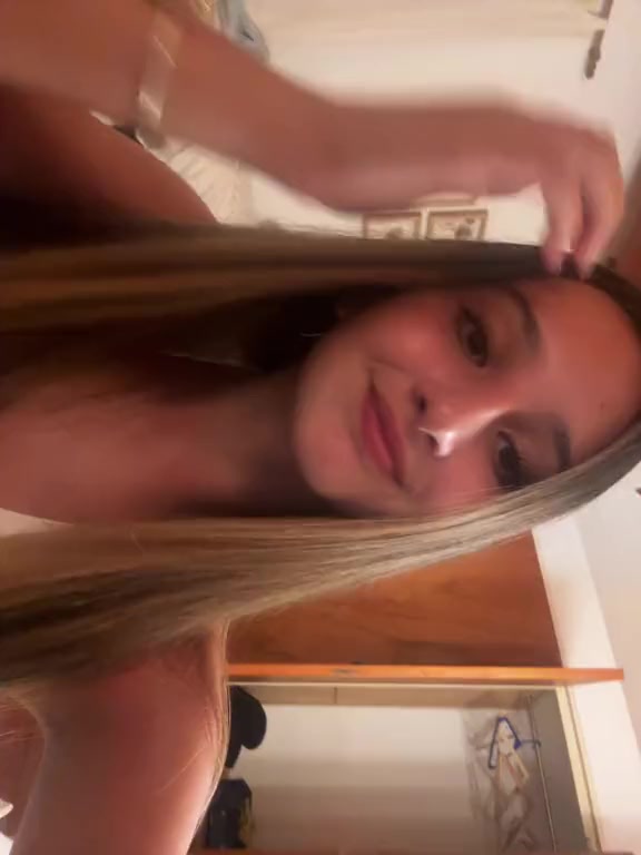 @Ju𝐚.duart𝐞