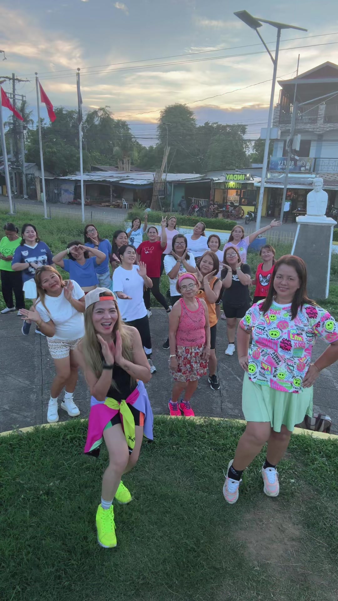 @ZumbaZisters&ensp;ZinANN