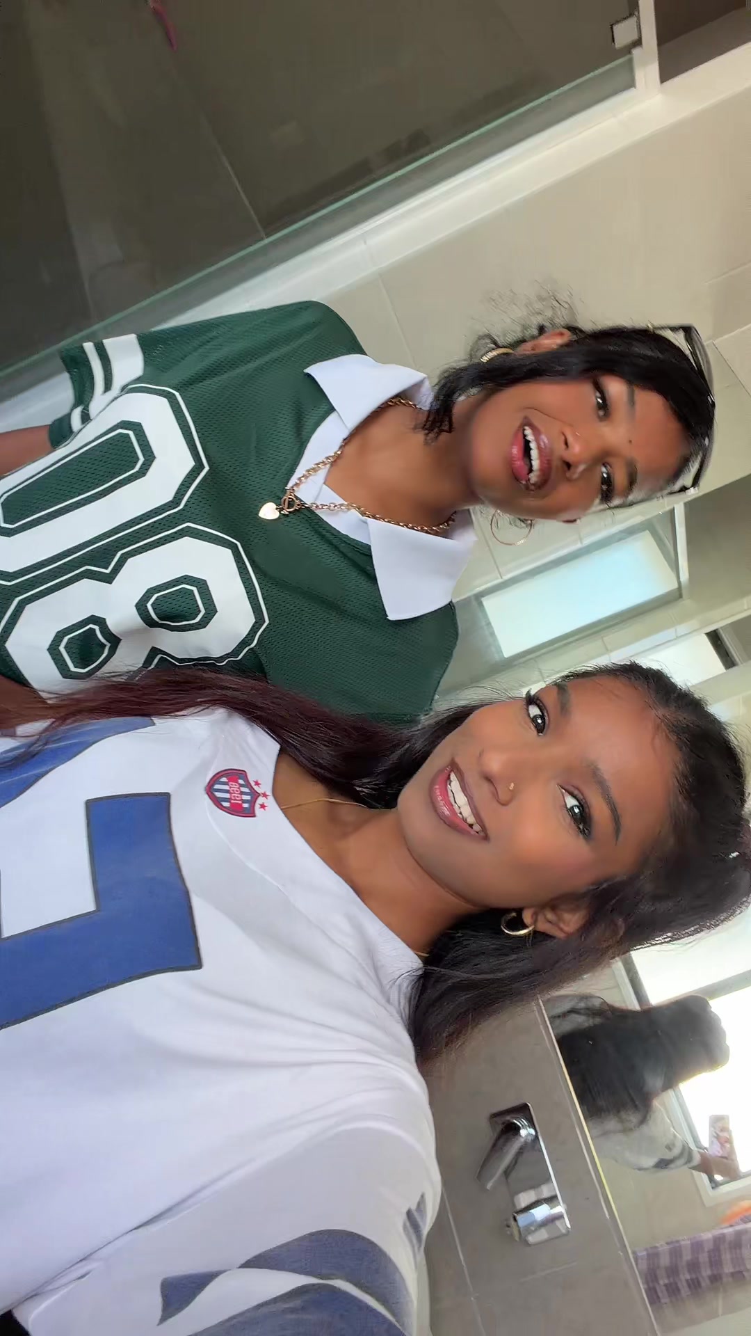 @taruni