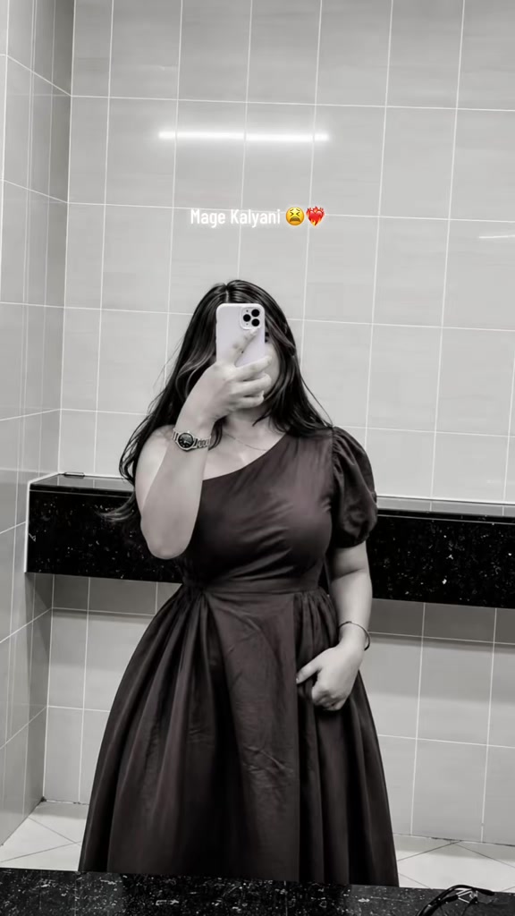 @𝐑𝐀𝐕𝐈𝐃𝐔 🍓💋