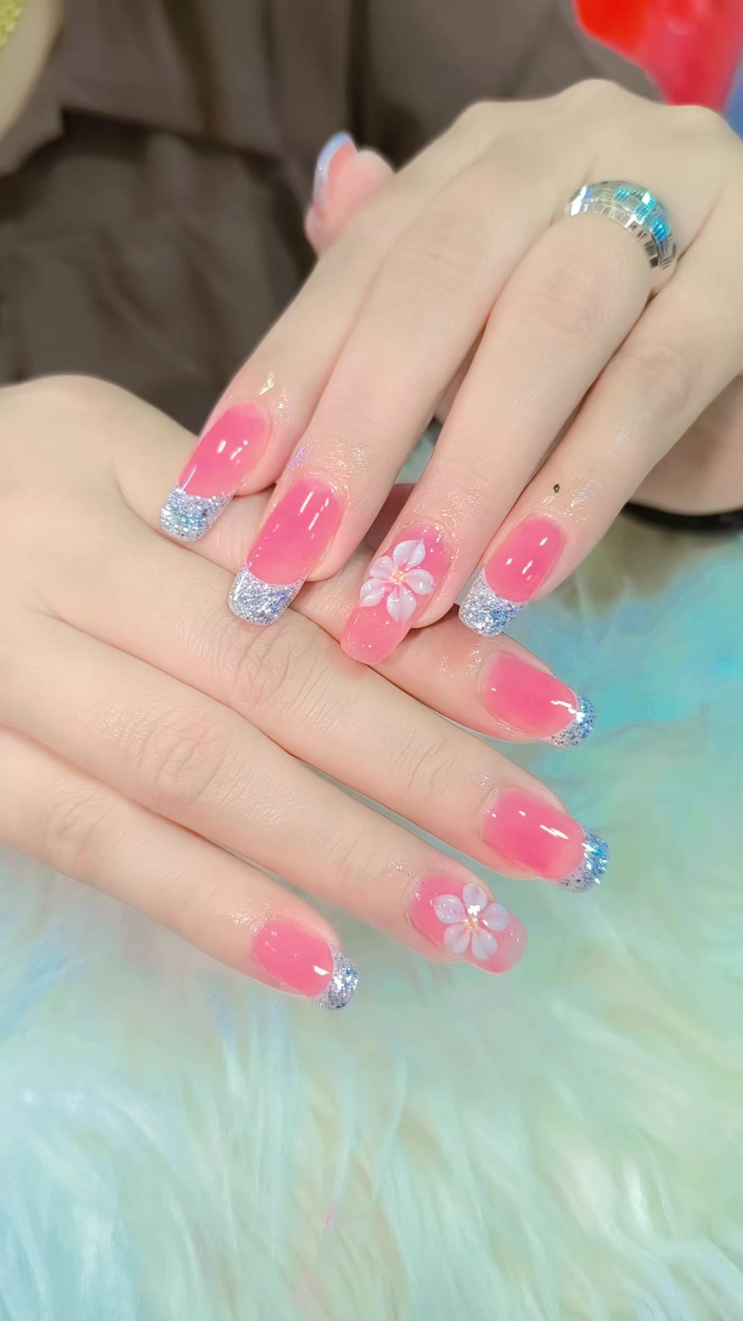 @mie mie nails(နန်းရွှေဝါ)