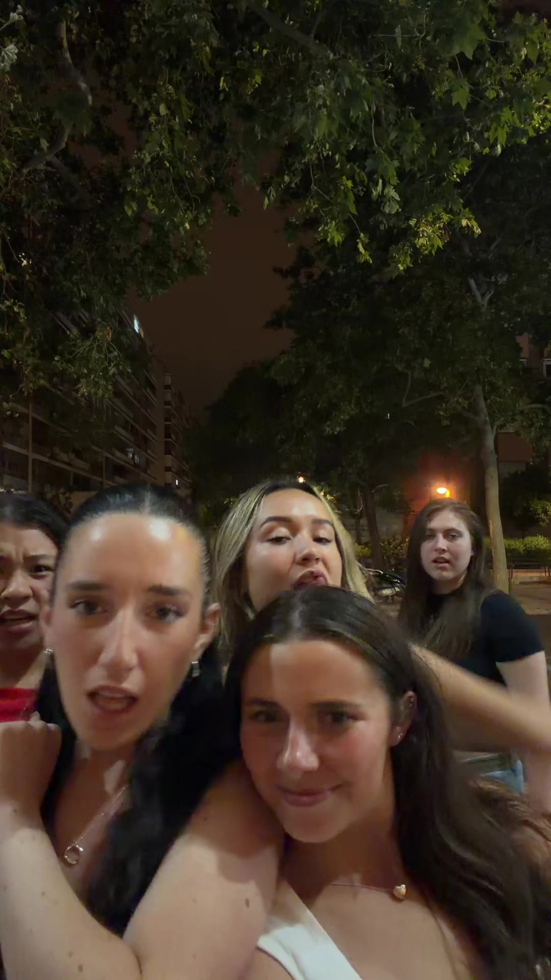 @liv