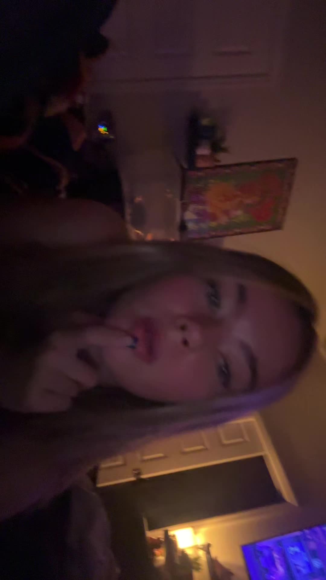 @izzy
