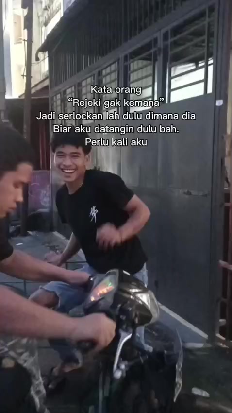 @PucukMerah