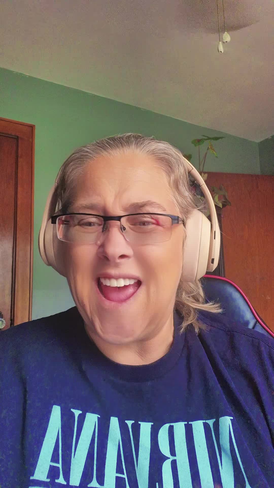 @CynfullyBoo 🤪❤️