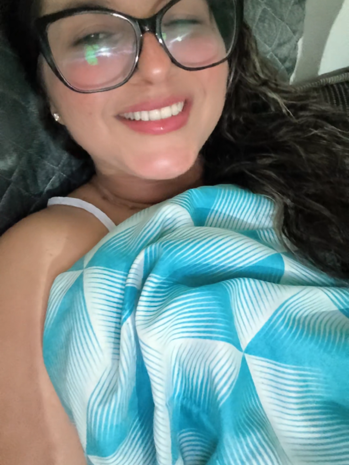 @Nayvane Ribeiro oficial ๐