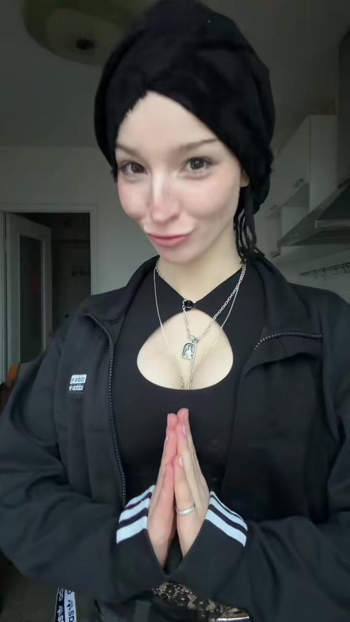 @dola_kil👽