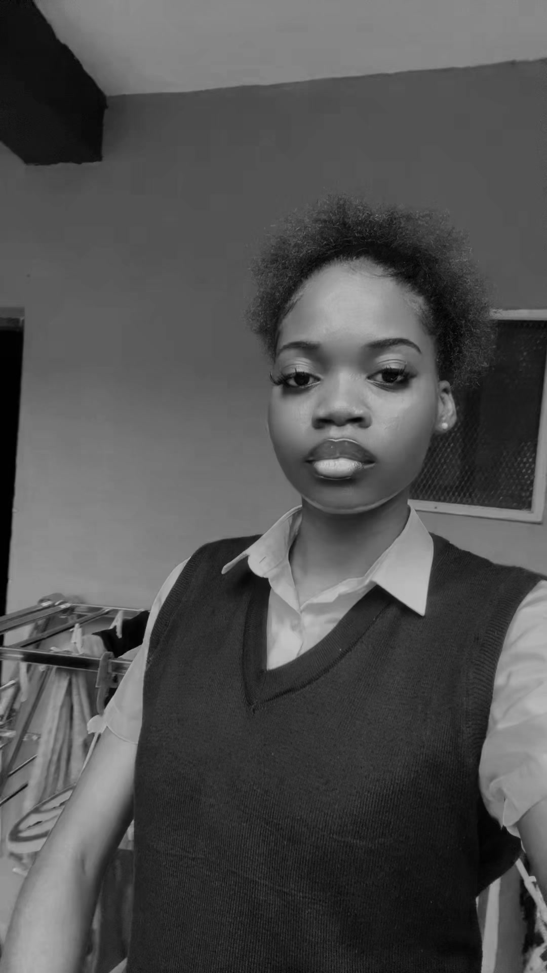 @𝑬𝒔𝒐𝒉𝒆.ꨄ!👩🏾&zwj;❤️&zwj;💋&zwj;👩🏾💕