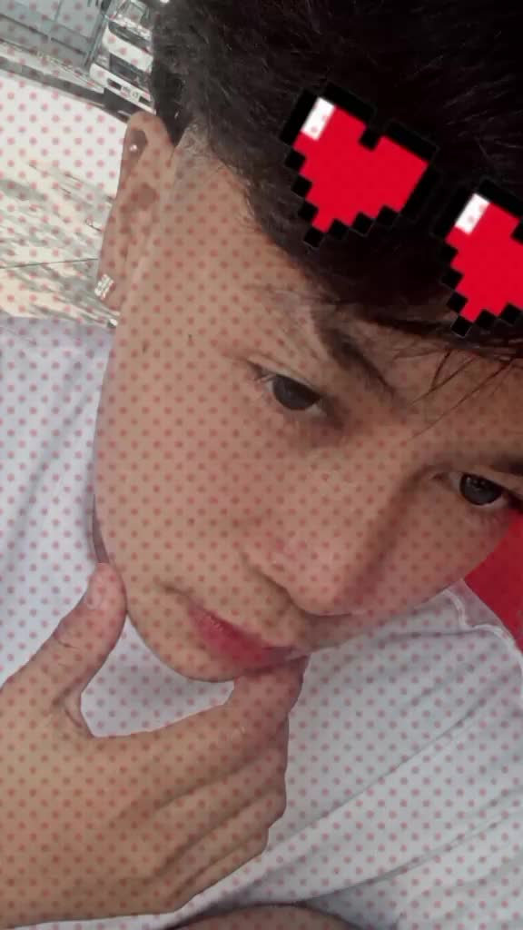 @Kyle.๐ณ๏ธ๐๐ซถ