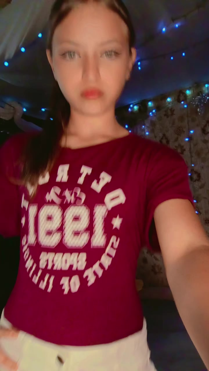 @🌊★kristuina★🫧