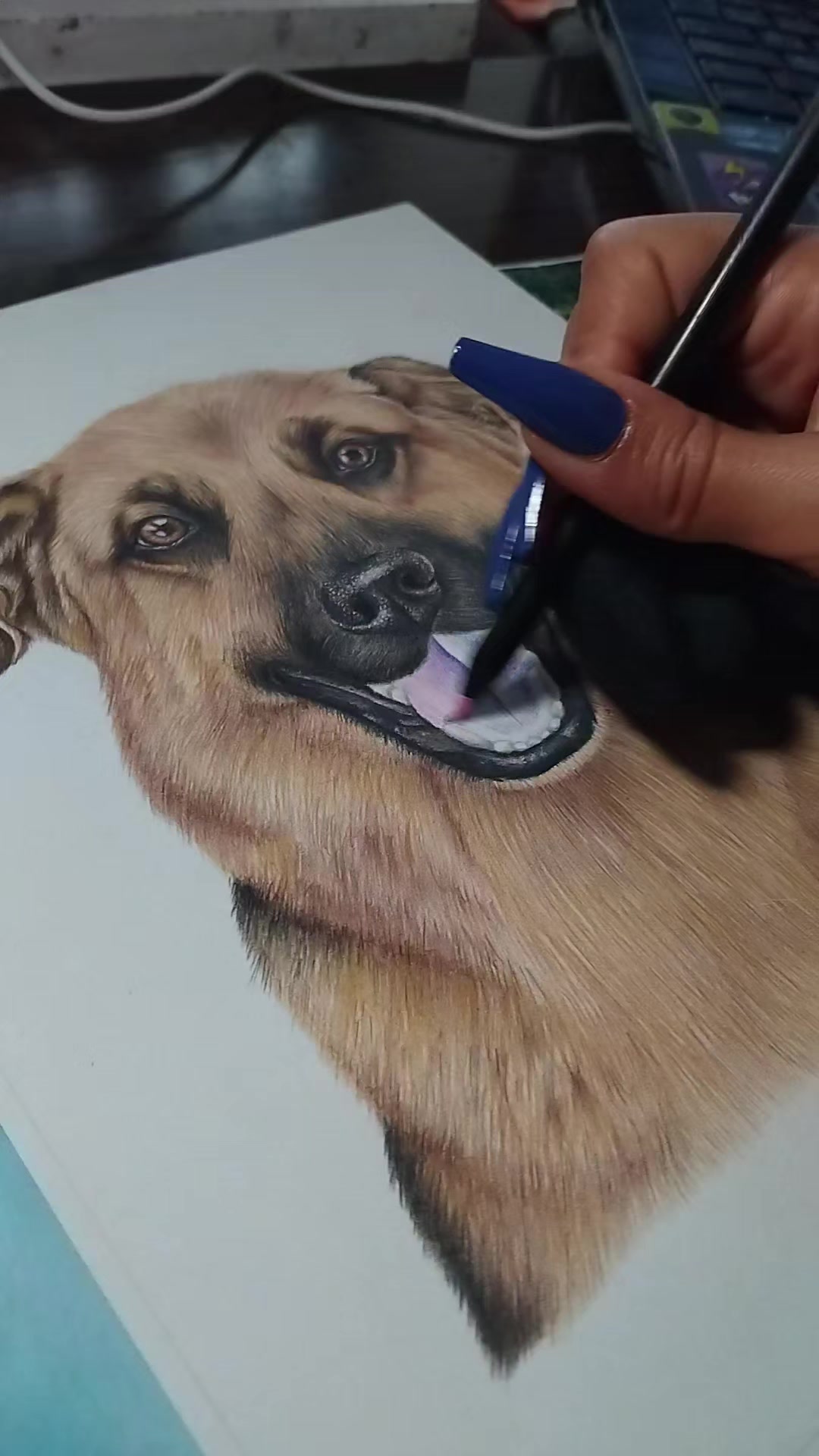 @selena kuriious👩&zwj;🎨