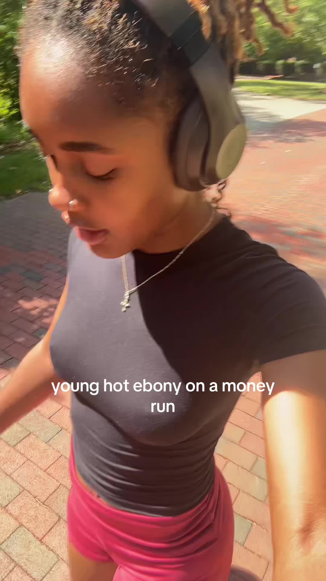 @mamikola
