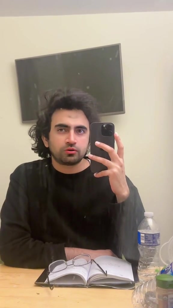 @FaRis 🇺🇲🦁