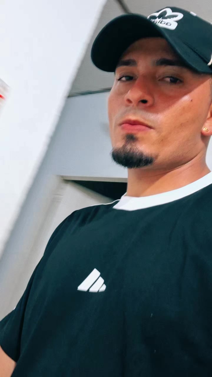 @Damian Bacca ๐ฆ๐ฆ๐น