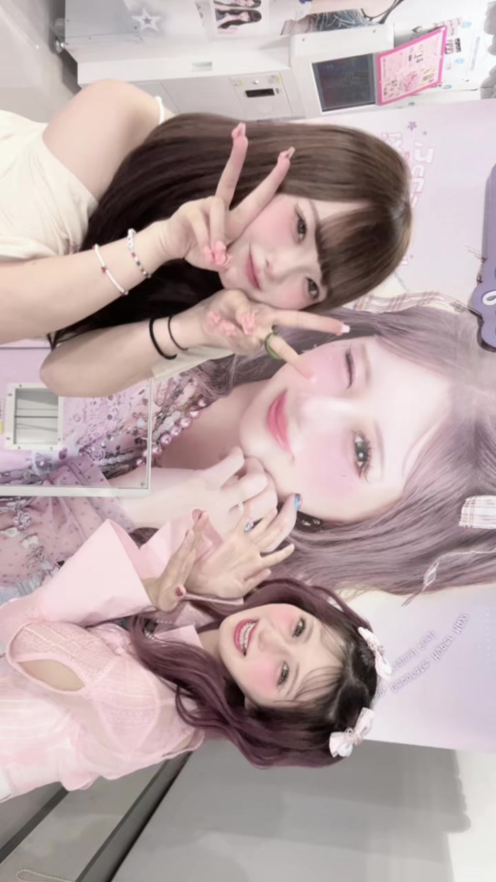 @しなこ🌷💜