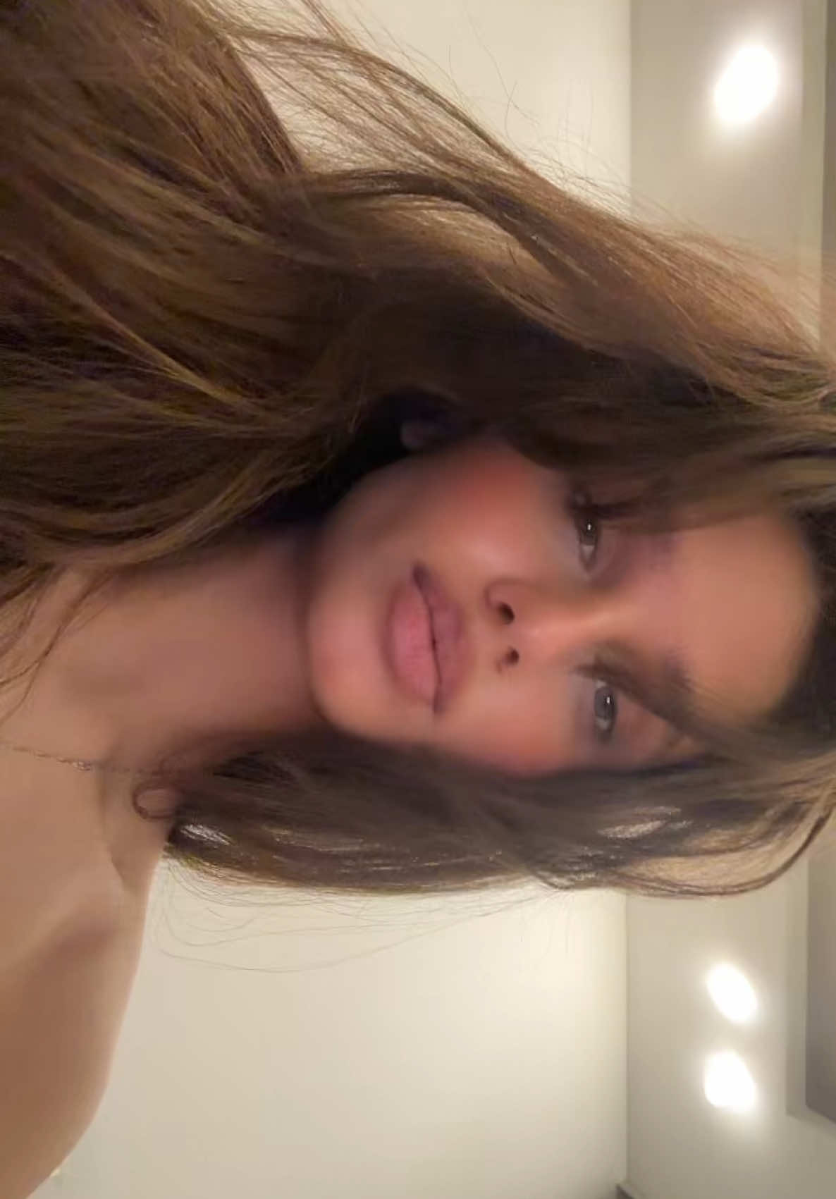 @Vi