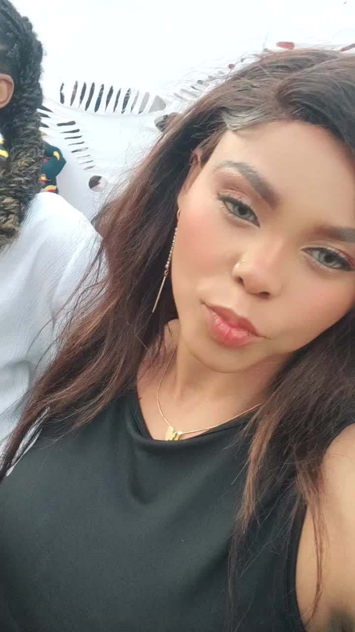 @YEAHPONY🦄💎