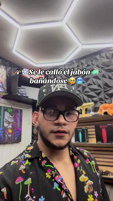 @#BarberoGufy🐧❄️el príncipe🤴
