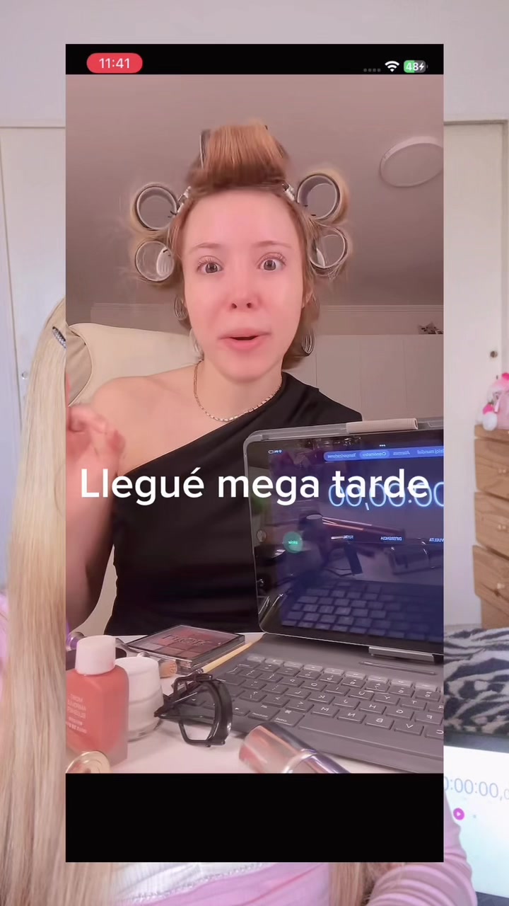 @luci ˚˖𓍢ִ໋🧁˚.