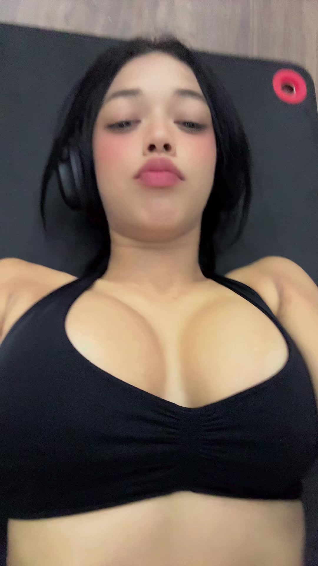 @ANA KARINA 🖤