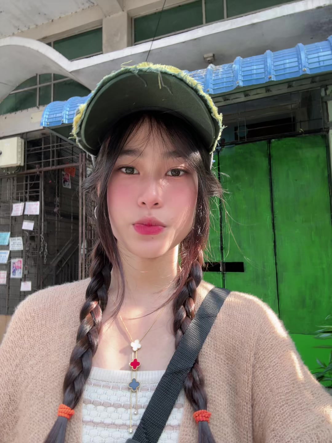 @Suzyy