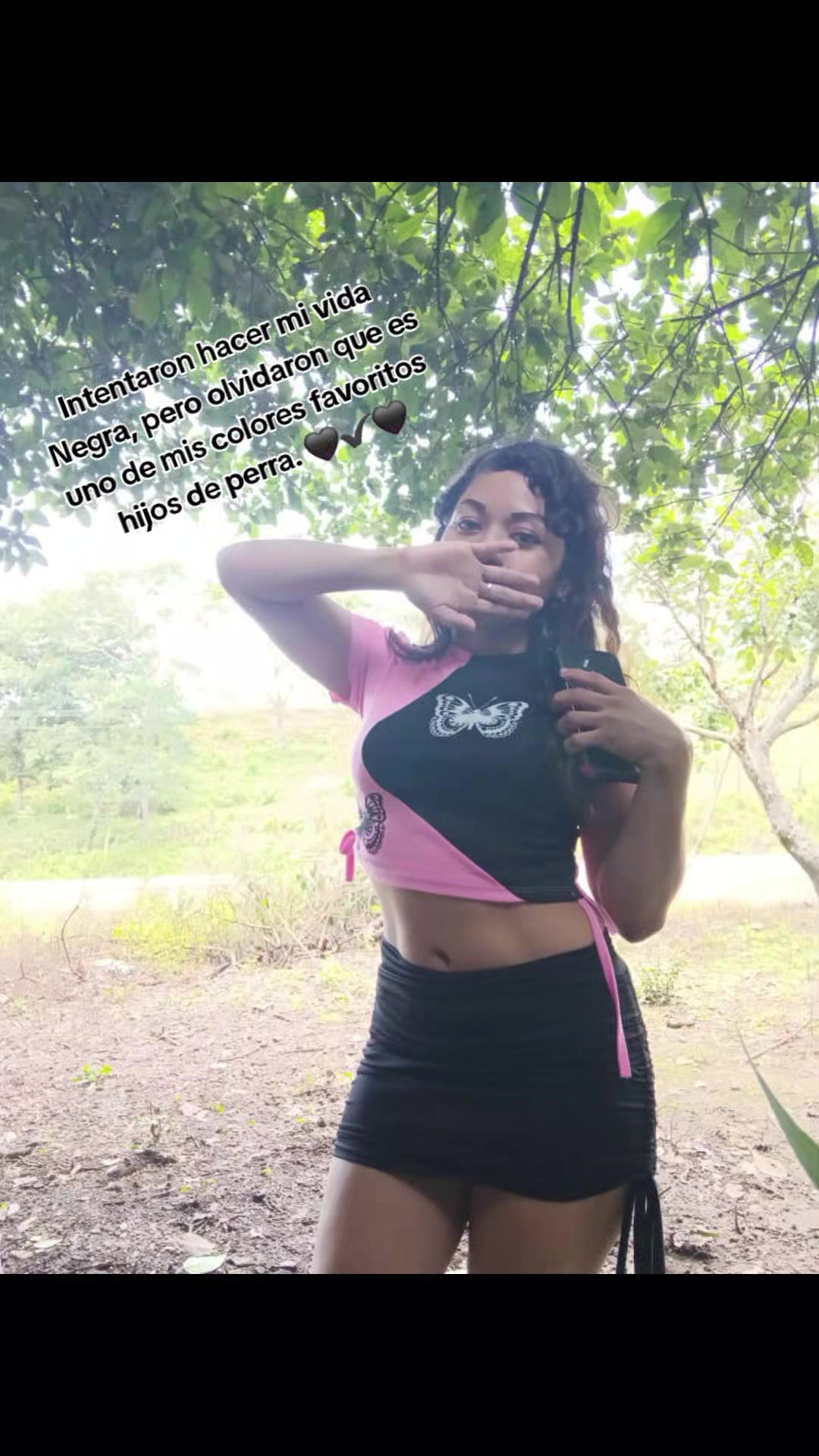 @la florecita olanchana❤️ 👸👸