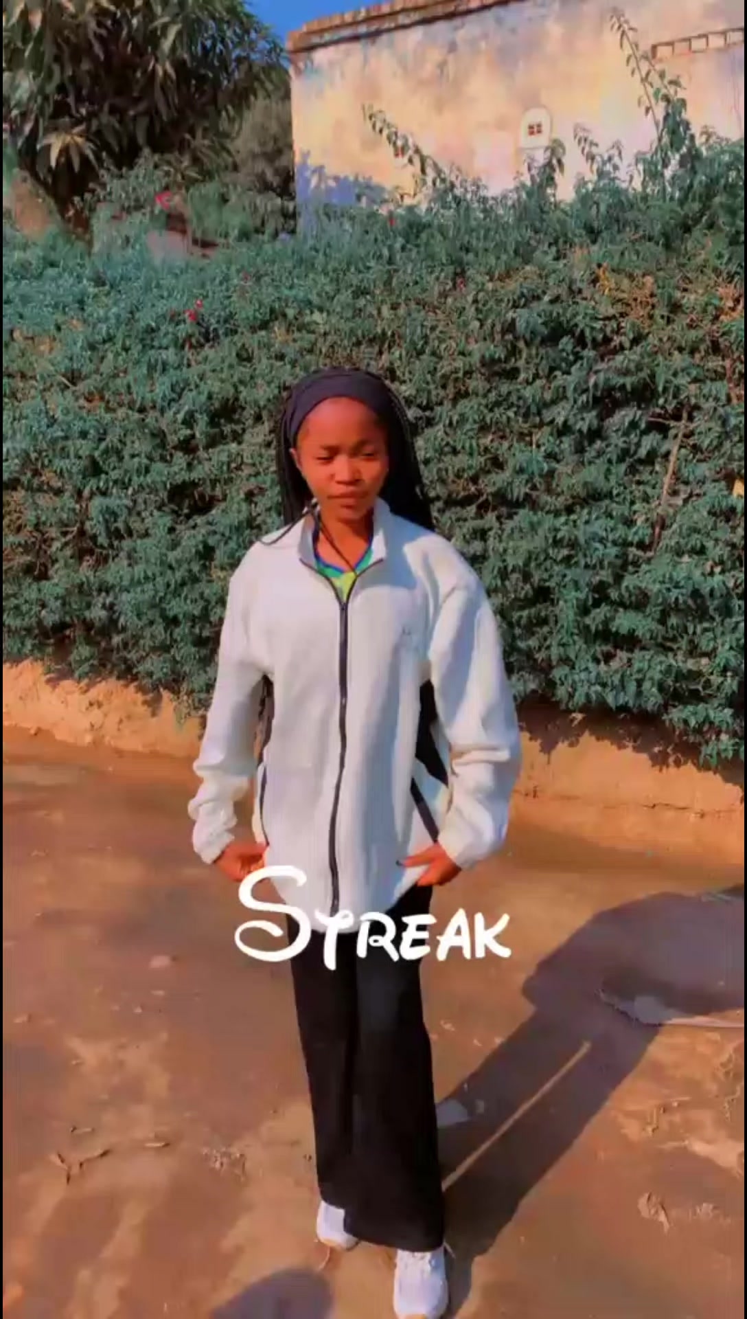 @Melette Mujinga