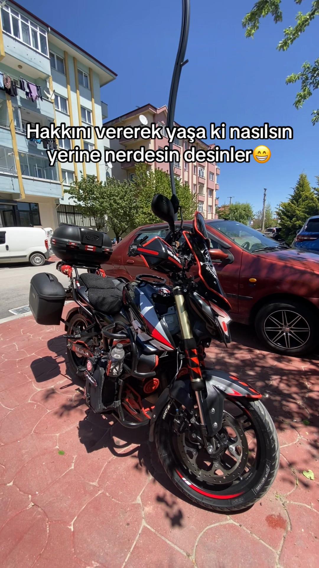 @ᴇʜʟɪ