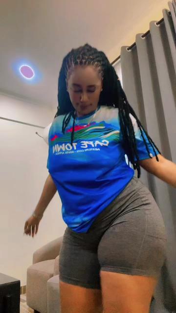 @Cleopatrapoulsen   🧿🪬