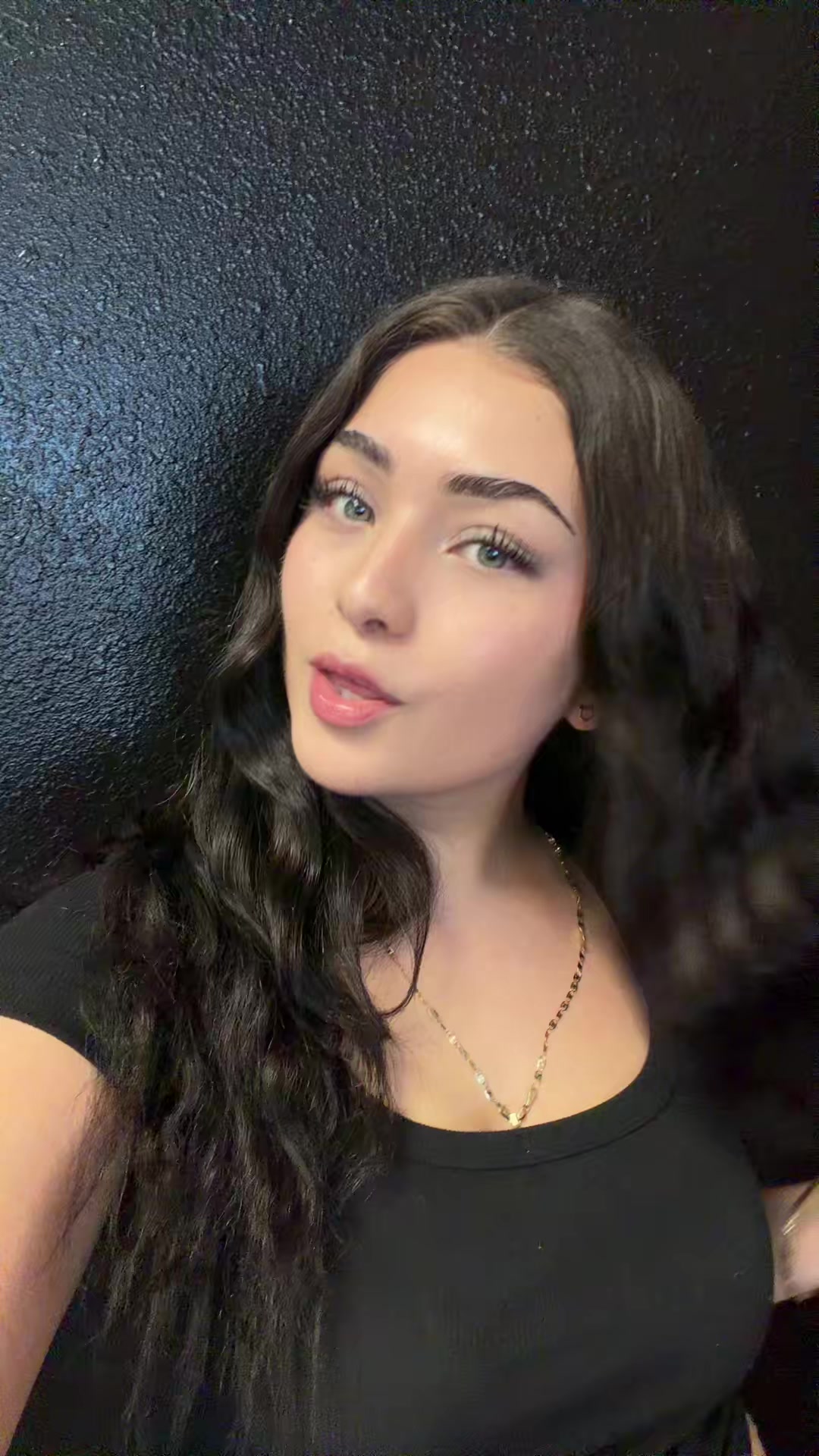 @daniela