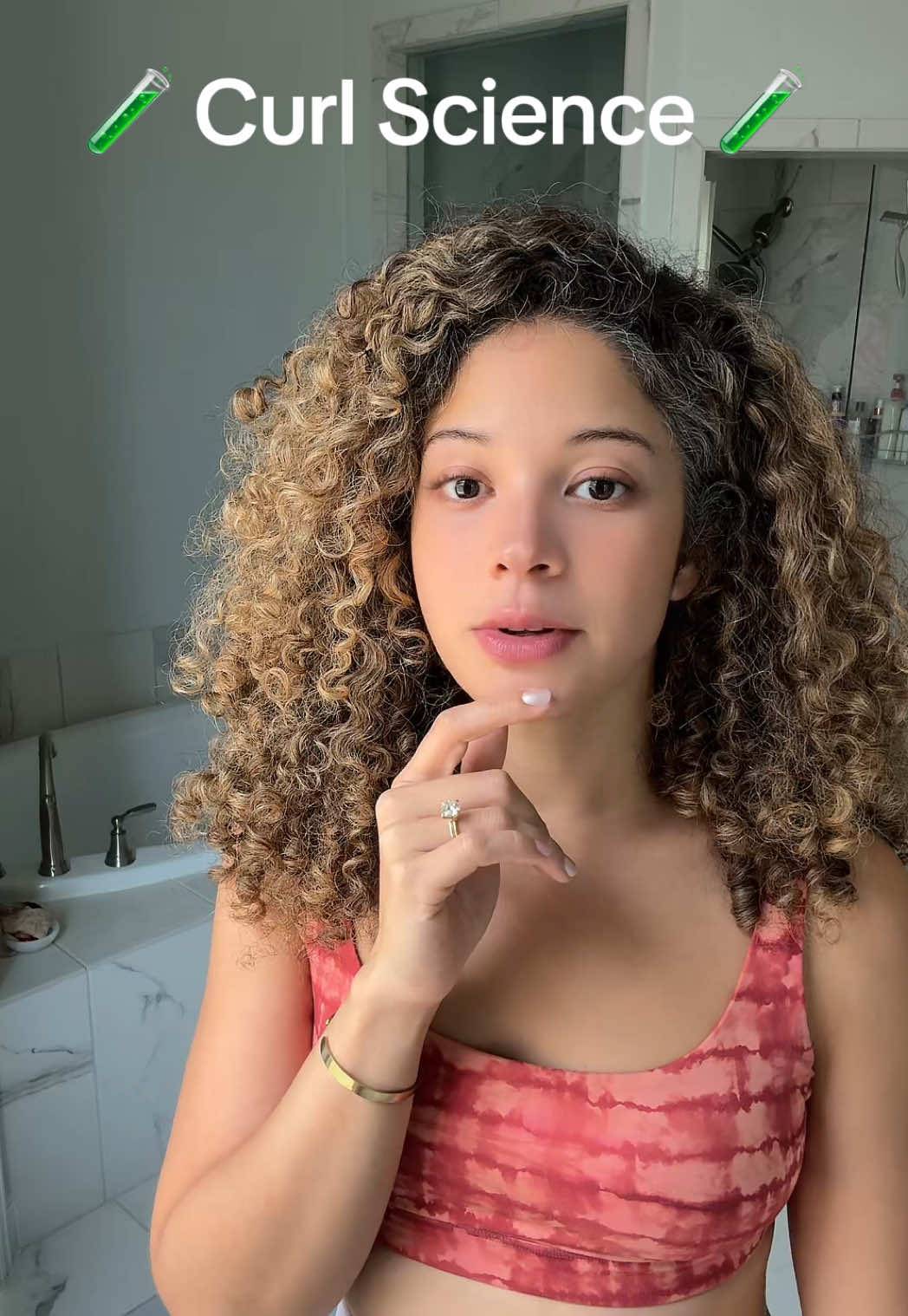@curlycurlygirly